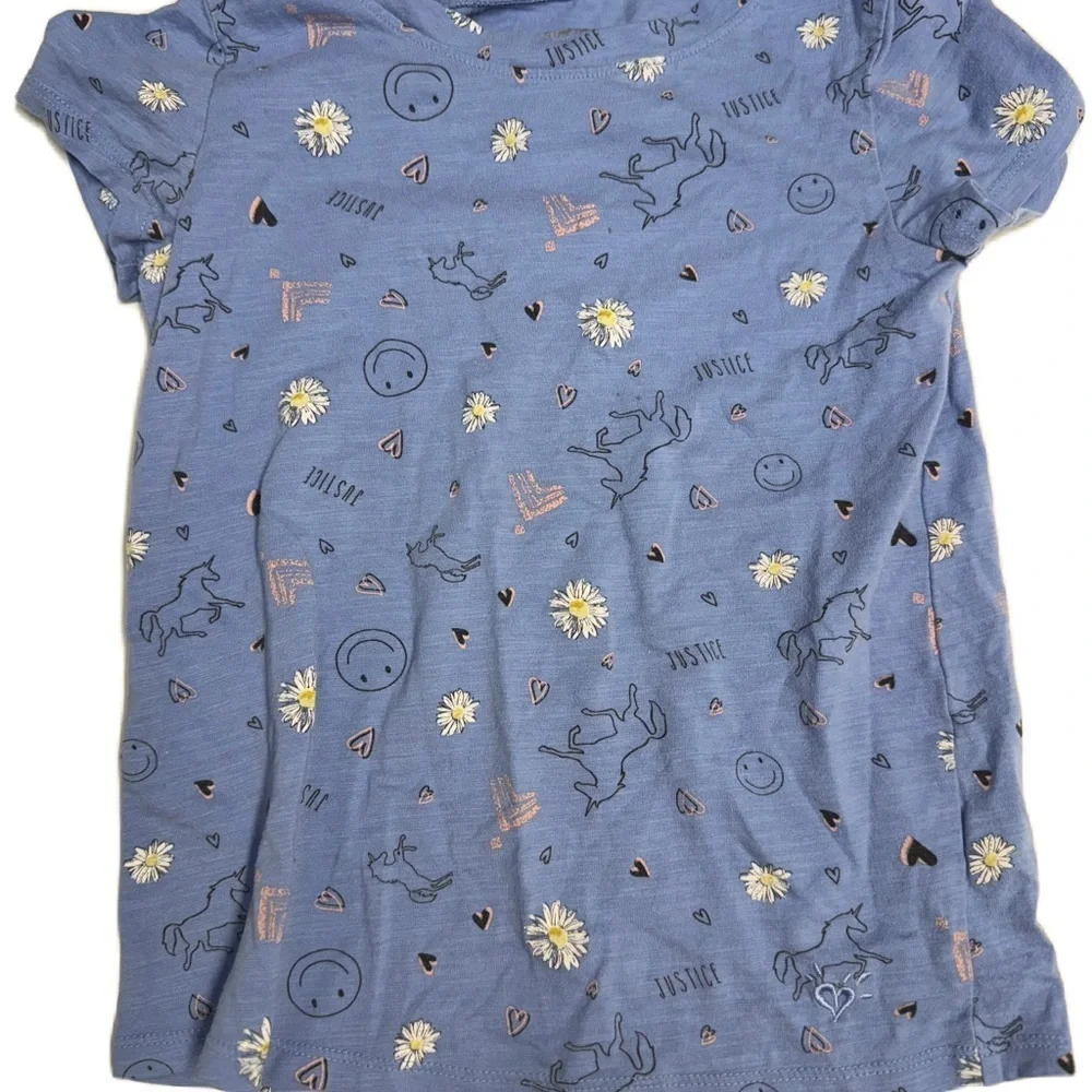 Girls sz 4/5/6 Assorted Clothing Bundle pjs, tshirts, Denim Skirt, leggings